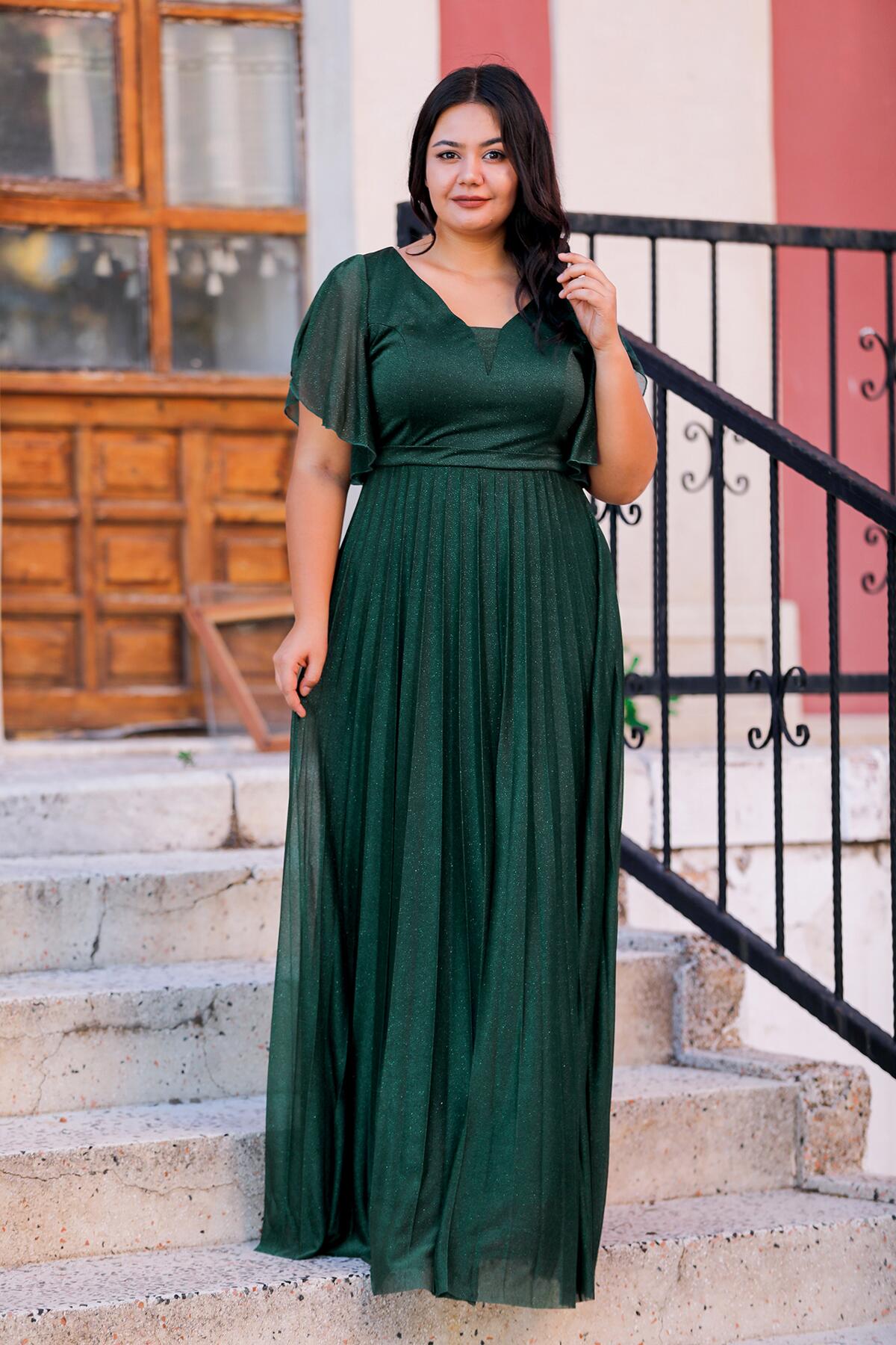 Plus‑Size Glitter Evening Dress — Emerald