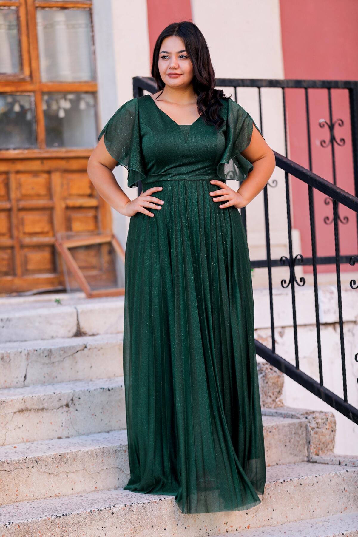 Plus‑Size Glitter Evening Dress — Emerald