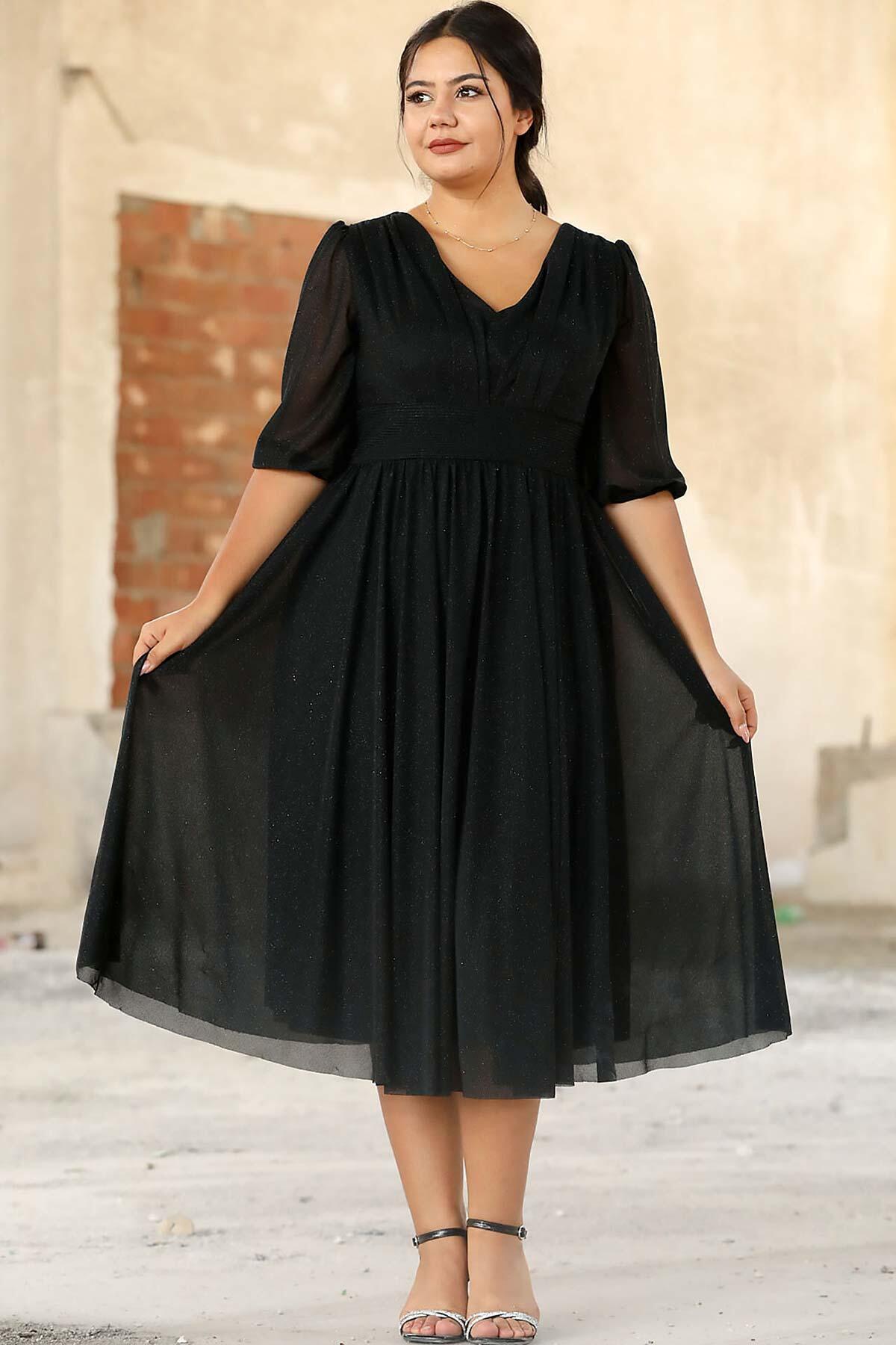 Große Größen Plissiertes Abendkleid mit Taillenbetonung – Schwarz