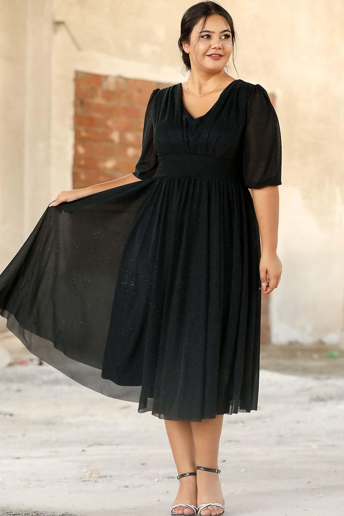 Große Größen Plissiertes Abendkleid mit Taillenbetonung – Schwarz