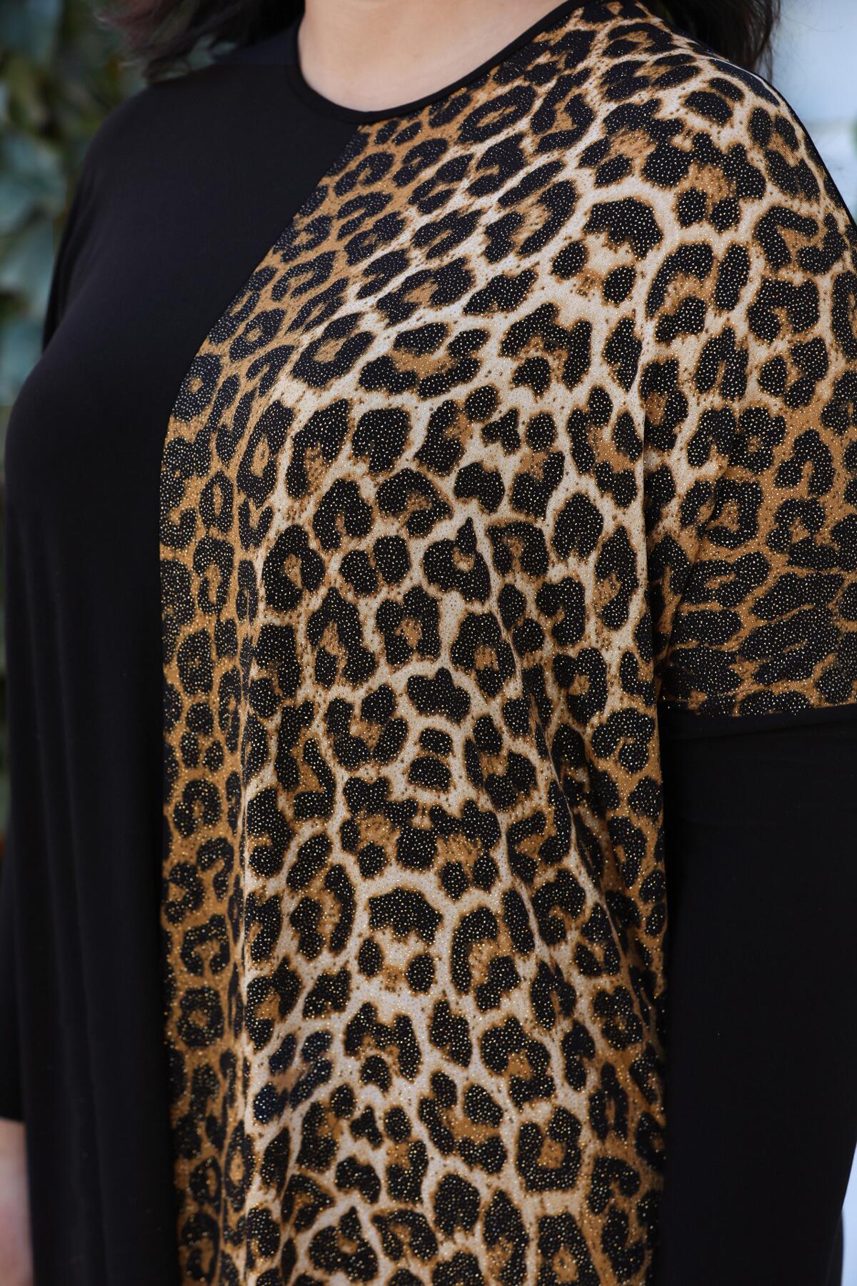 Plus - Size Maxi Dress — Black