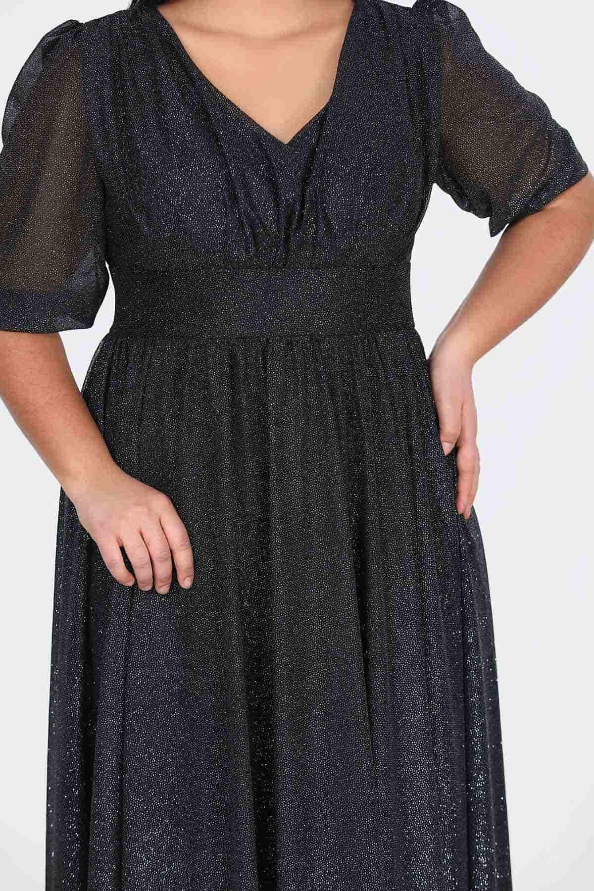 Große Größen Abendkleid mit Falten an der Taille, Schwarz