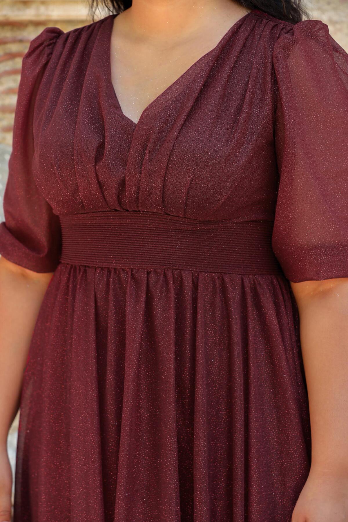 Große Größen Plissiertes Abendkleid mit Taillenbetonung, Burgund
