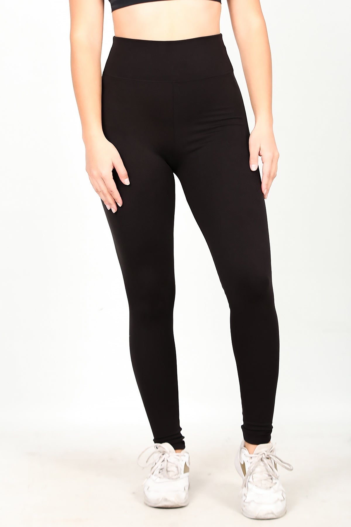 High-Waist Leggings – Schwarz