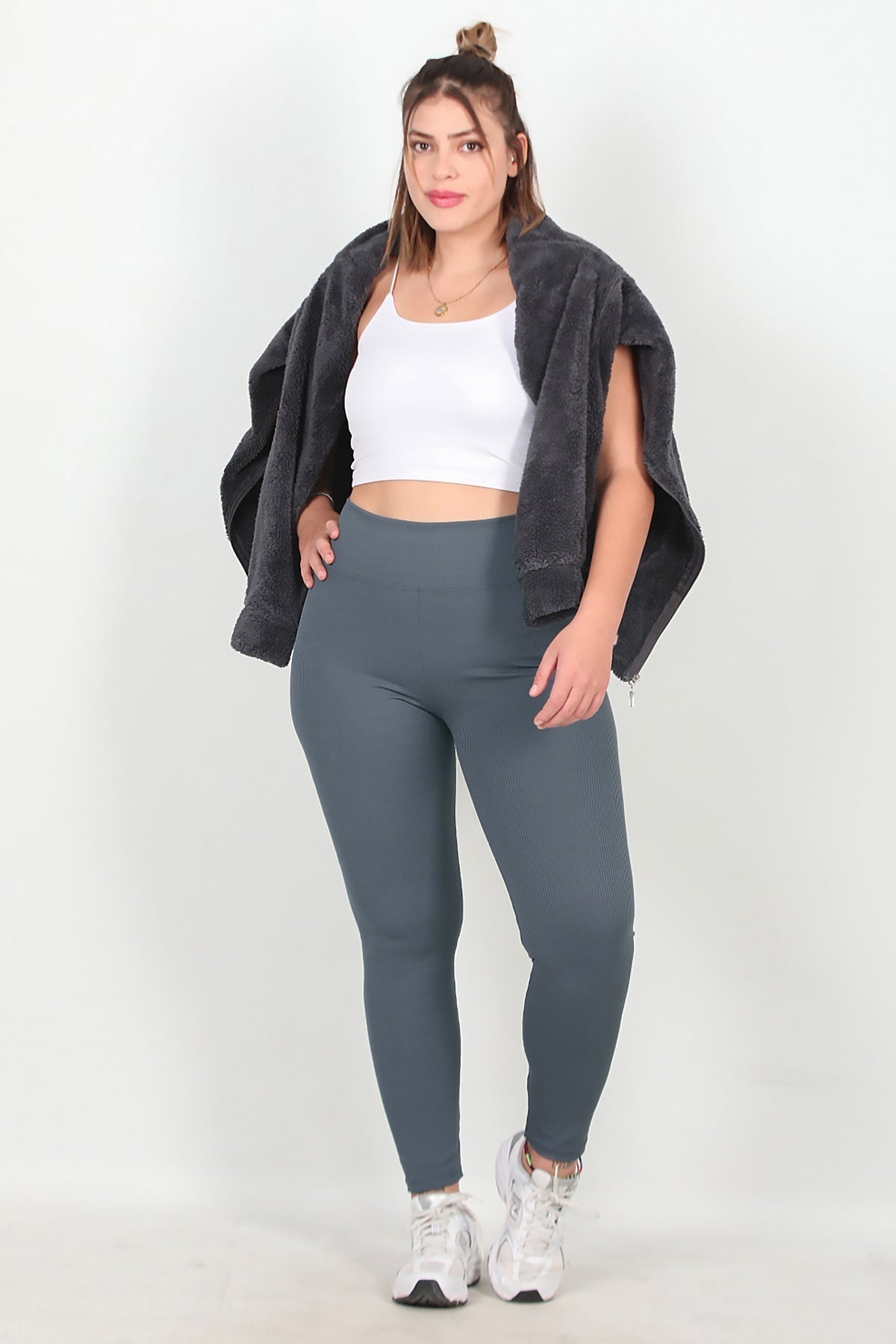Plus - Size Ribbed Leggings — Charcoal
