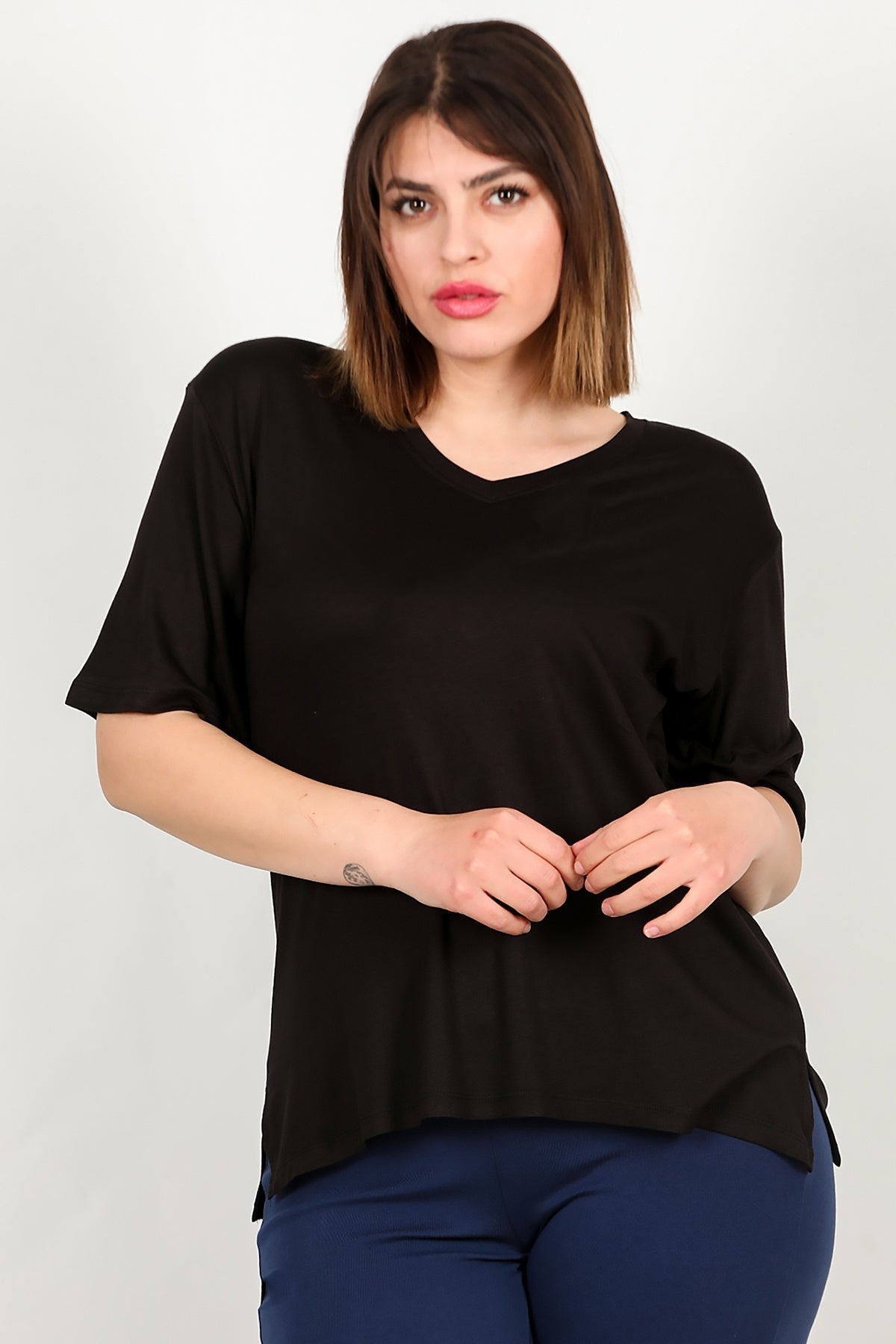 Plus - Size Short - Sleeve Blouse - Black
