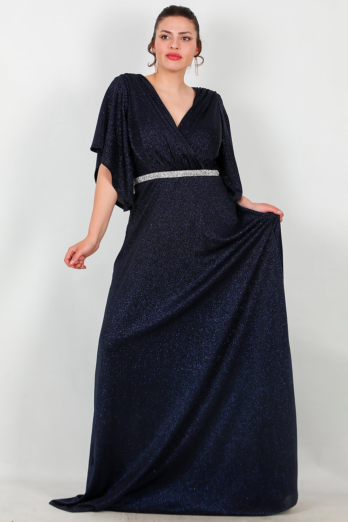 Großes, langes Abendkleid mit Taillenverzierung aus Steinen – Marineblau