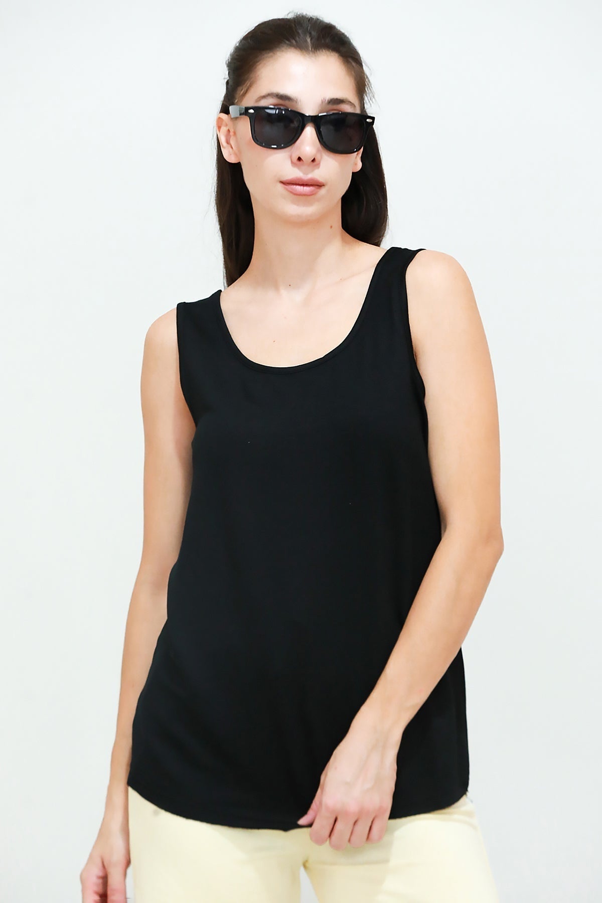 Thick - Strap T - Shirt — Black
