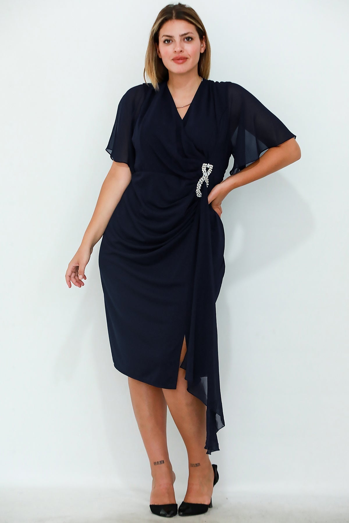 Plus - Size Chiffon Short Evening Dress With Waist Detail — Navy