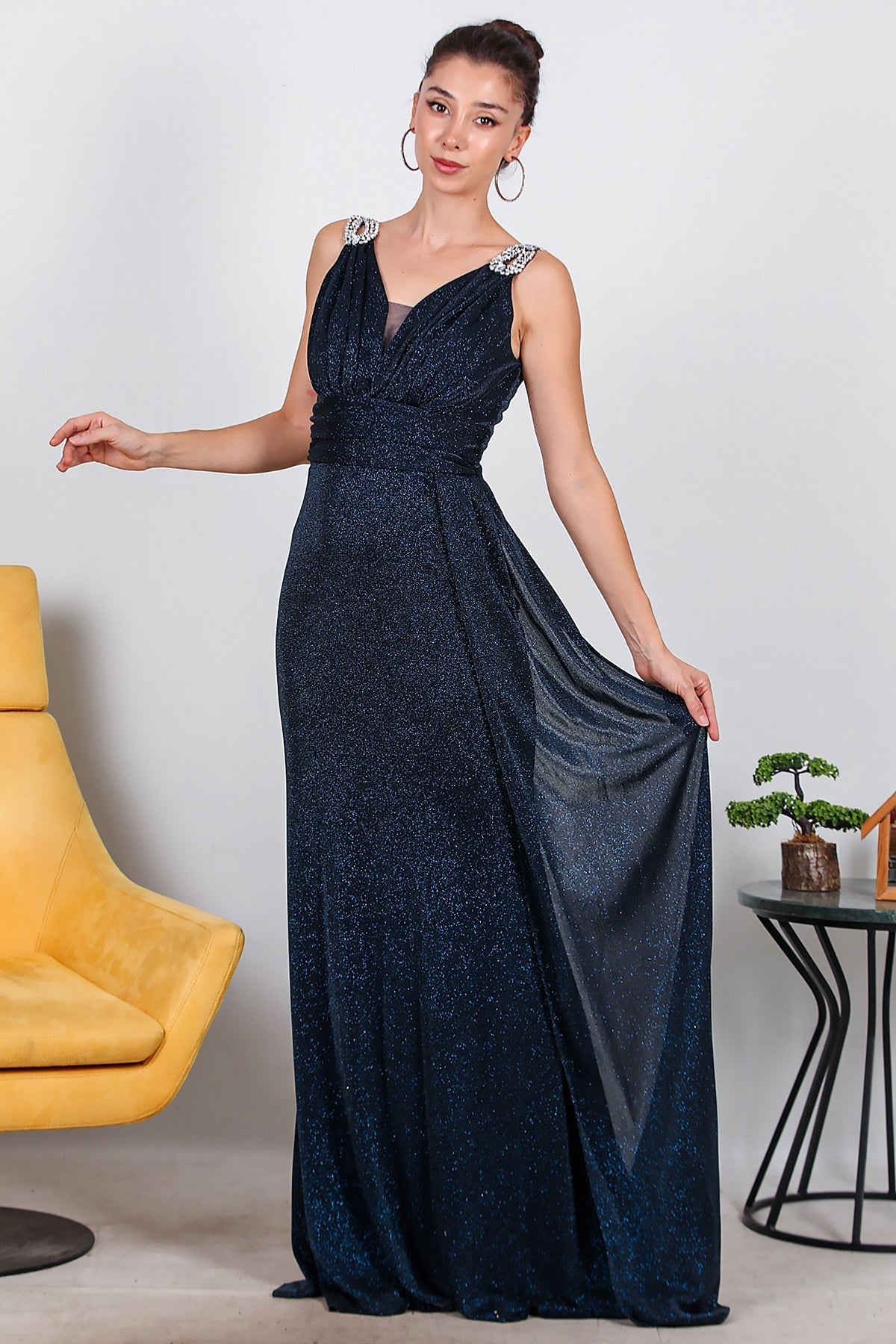 Funkelndes Maxi-Abendkleid mit Schulterdetails – Marineblau