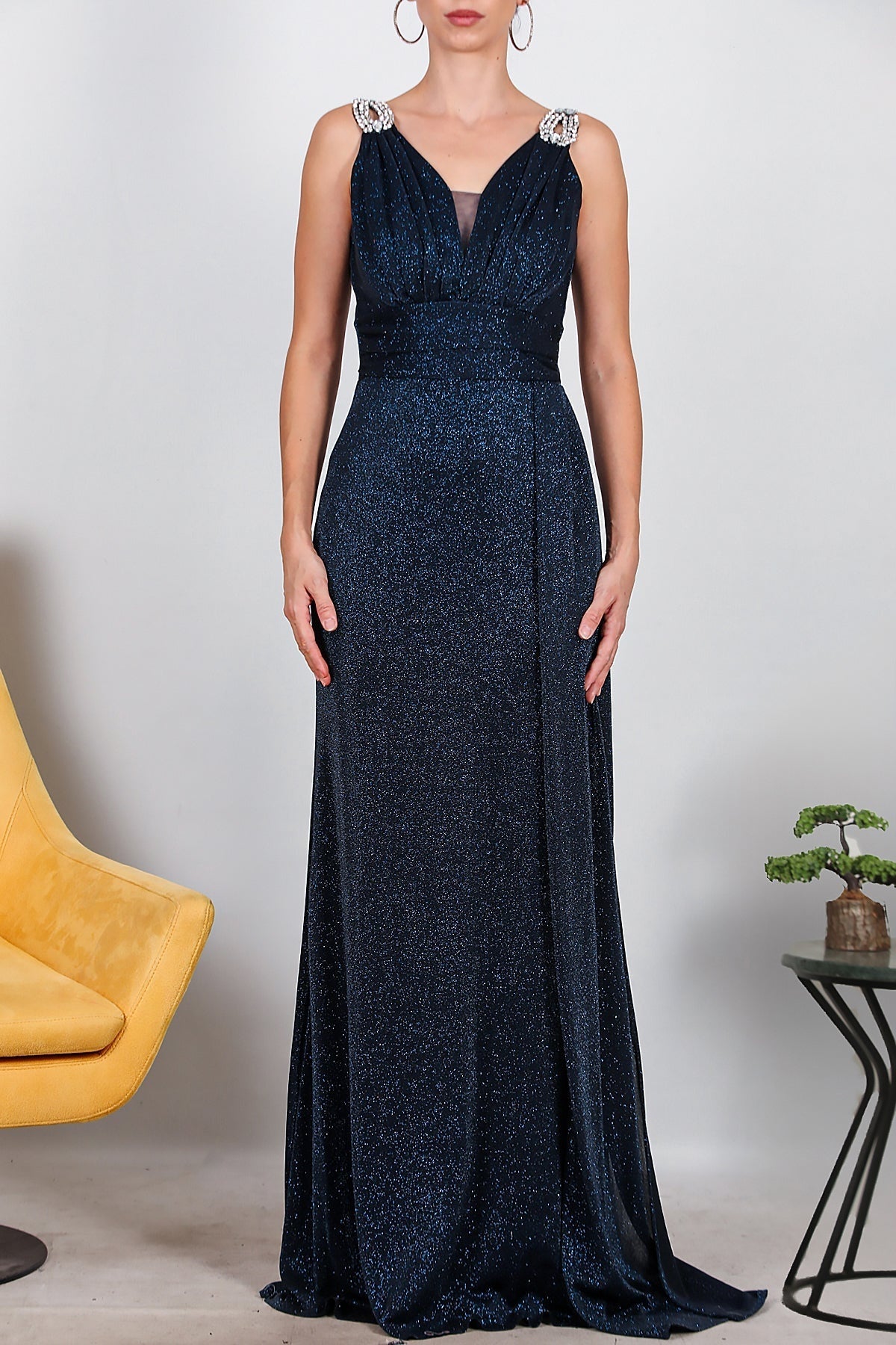 Funkelndes Maxi-Abendkleid mit Schulterdetails – Marineblau