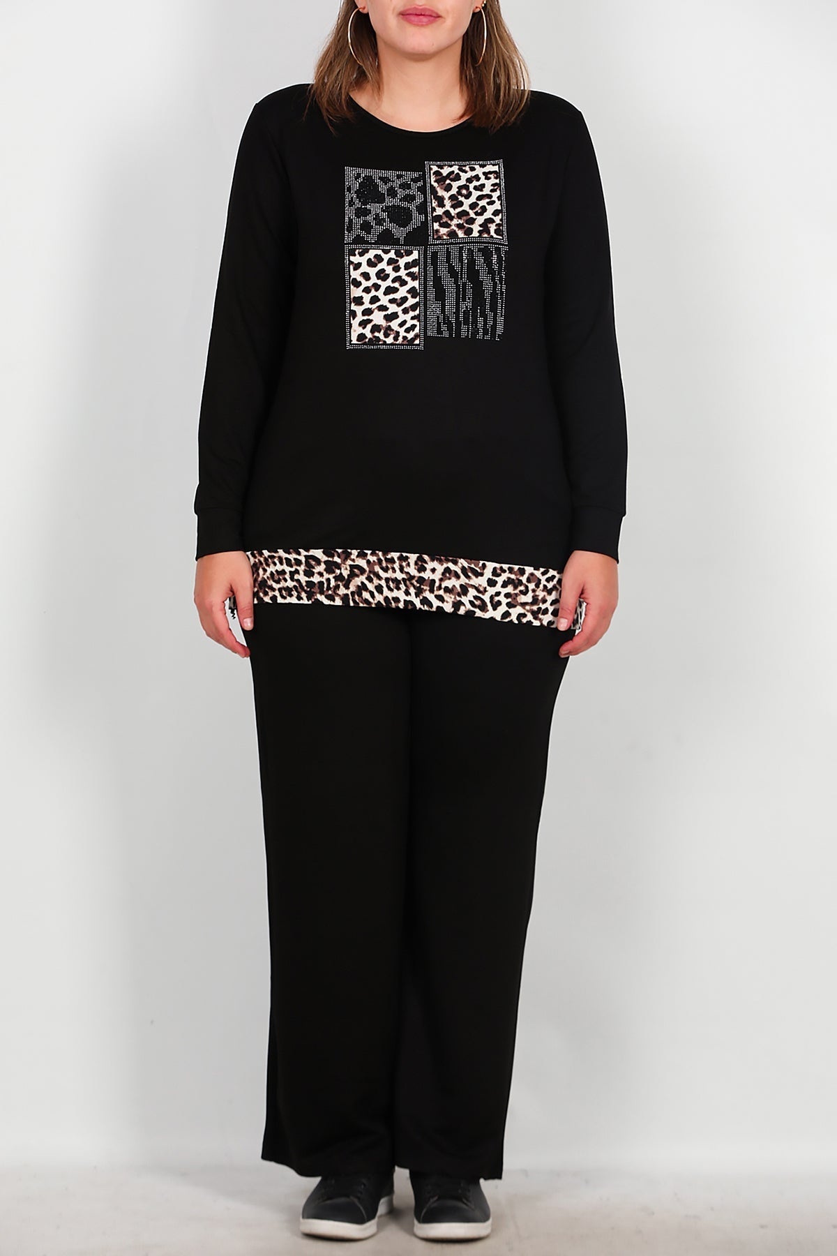 Große Größen Leopard Set mit Steinbesatz, Schwarz