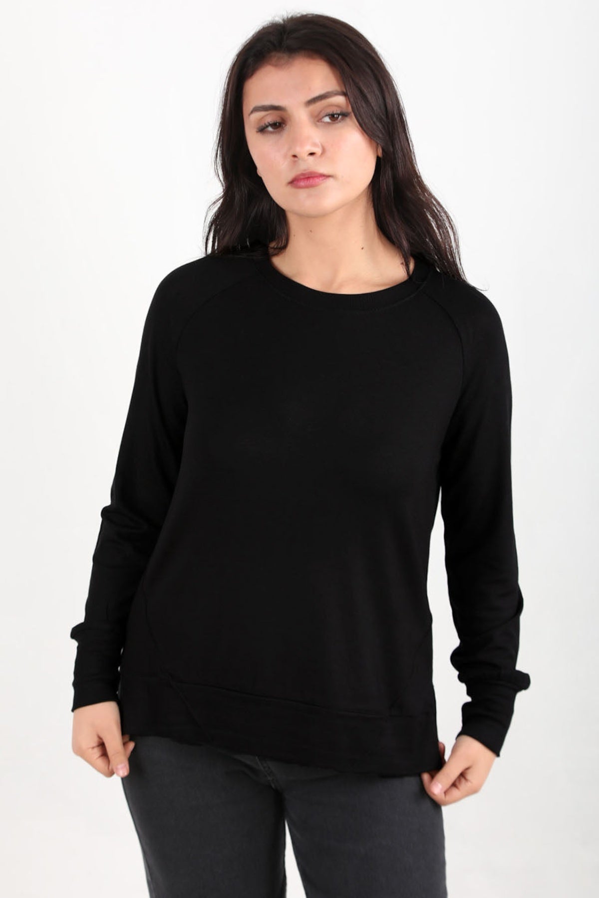 Women's Crew - Neck Blouse In Çilek Fabric — Black