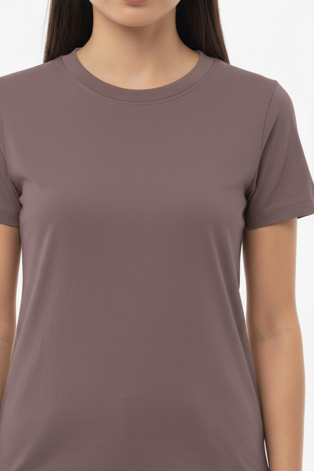 Rundhals-Body-T-Shirt — Hellbraun