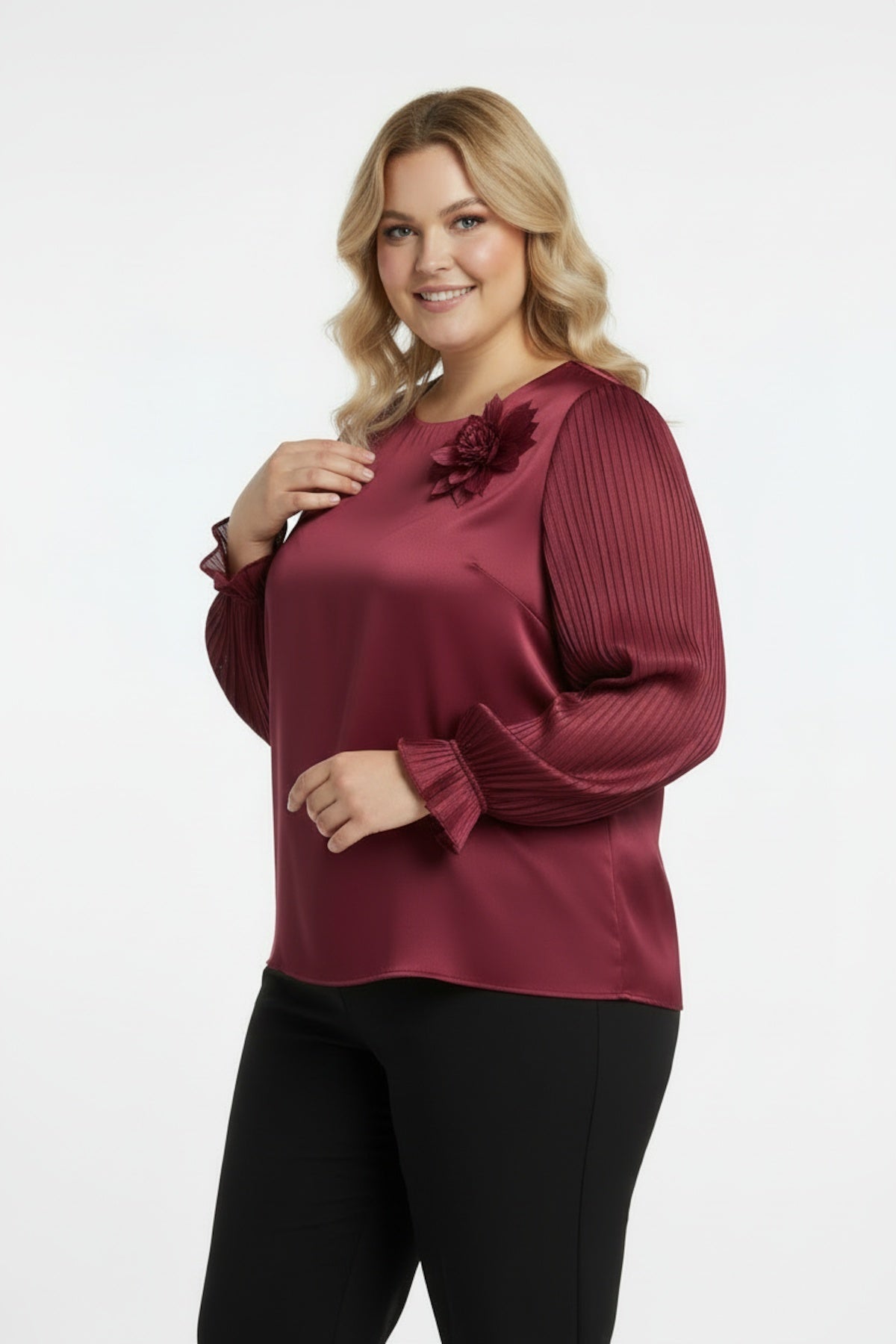Plus - Size Floral Collar Blouse — Burgundy