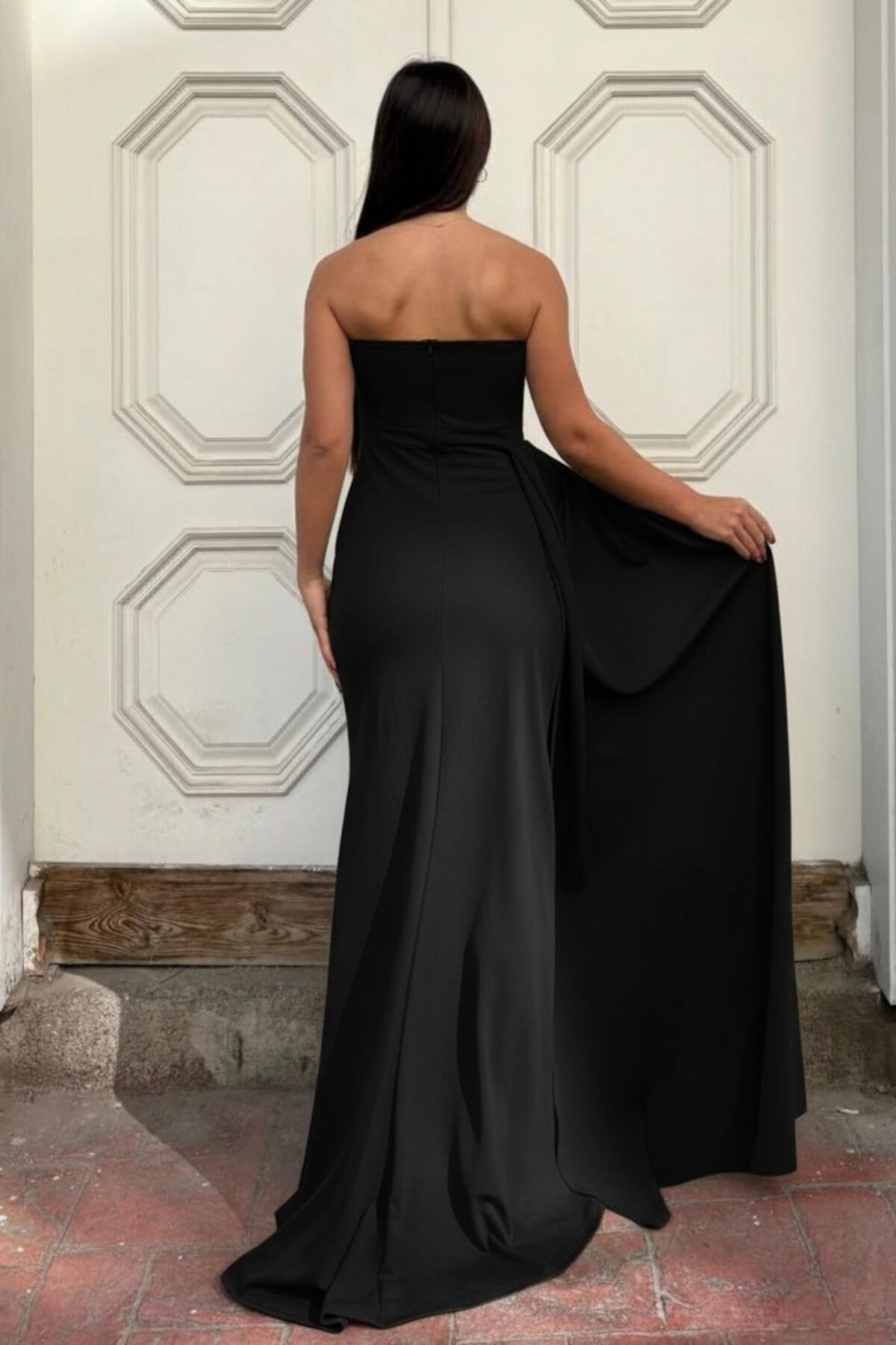 Schwarzes Crêpe-Kleid
