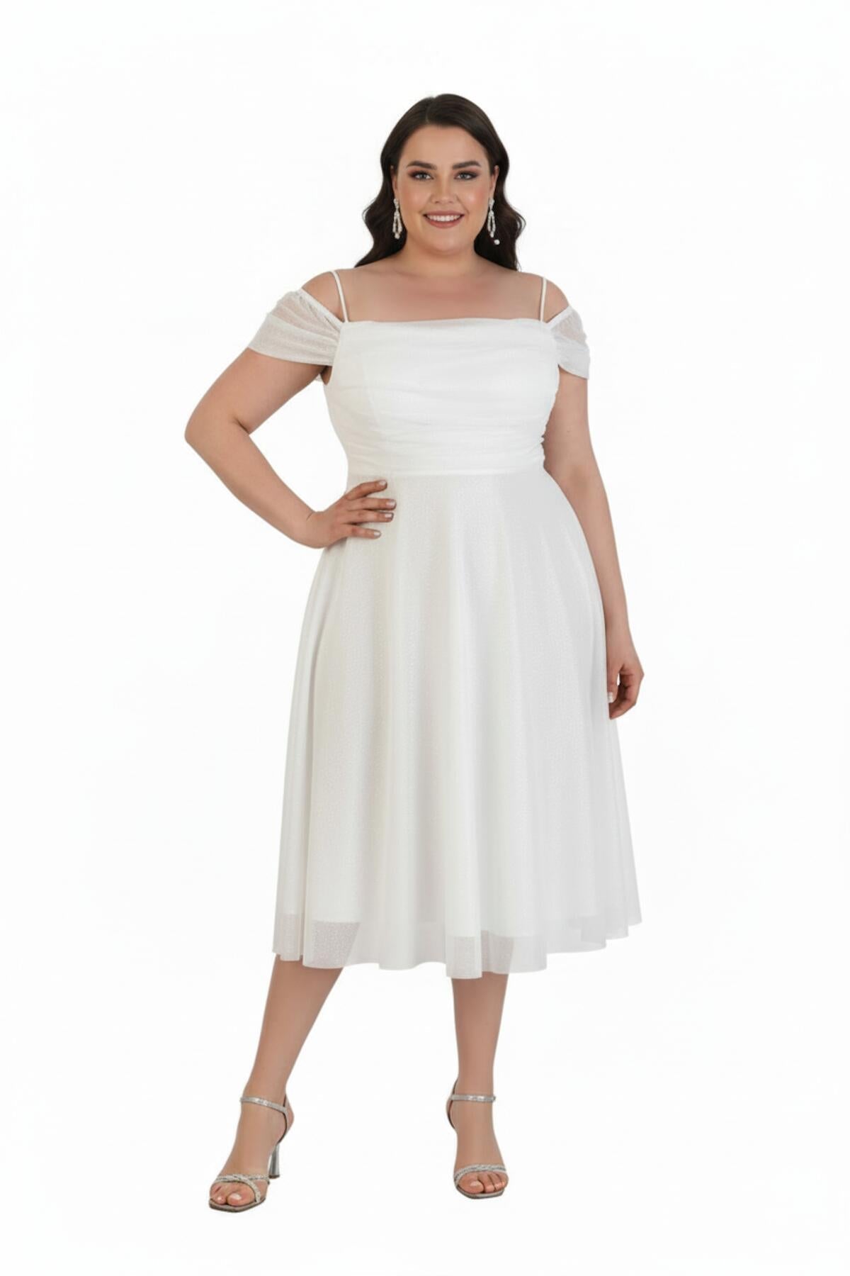 Große Größen schulterfreies Midikleid, Weiß