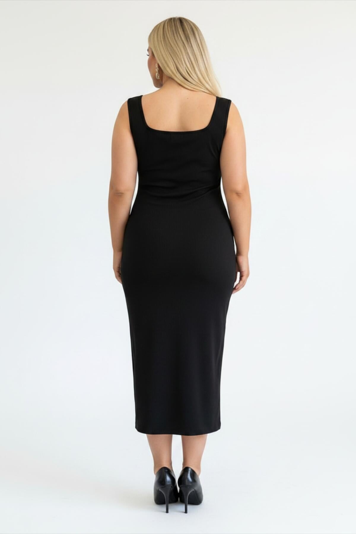 Ärmelloses Plus-Size-Kleid mit eckigem Ausschnitt – Schwarz