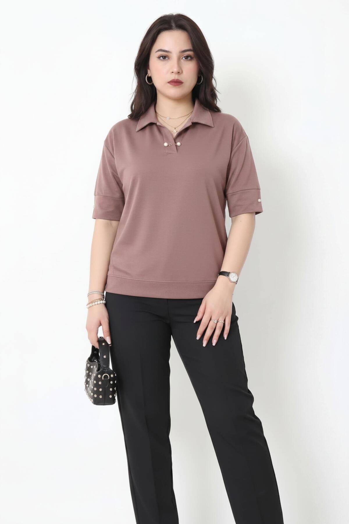 Große Größen Bluse mit Perlenkragen — Taupe