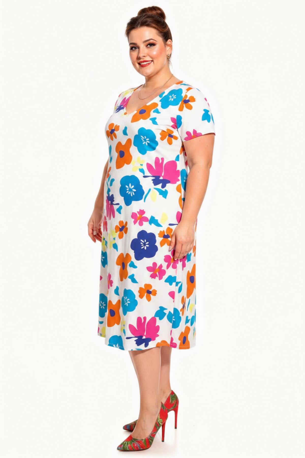 Plus‑Size V‑Neck Patterned Dress — Ecru