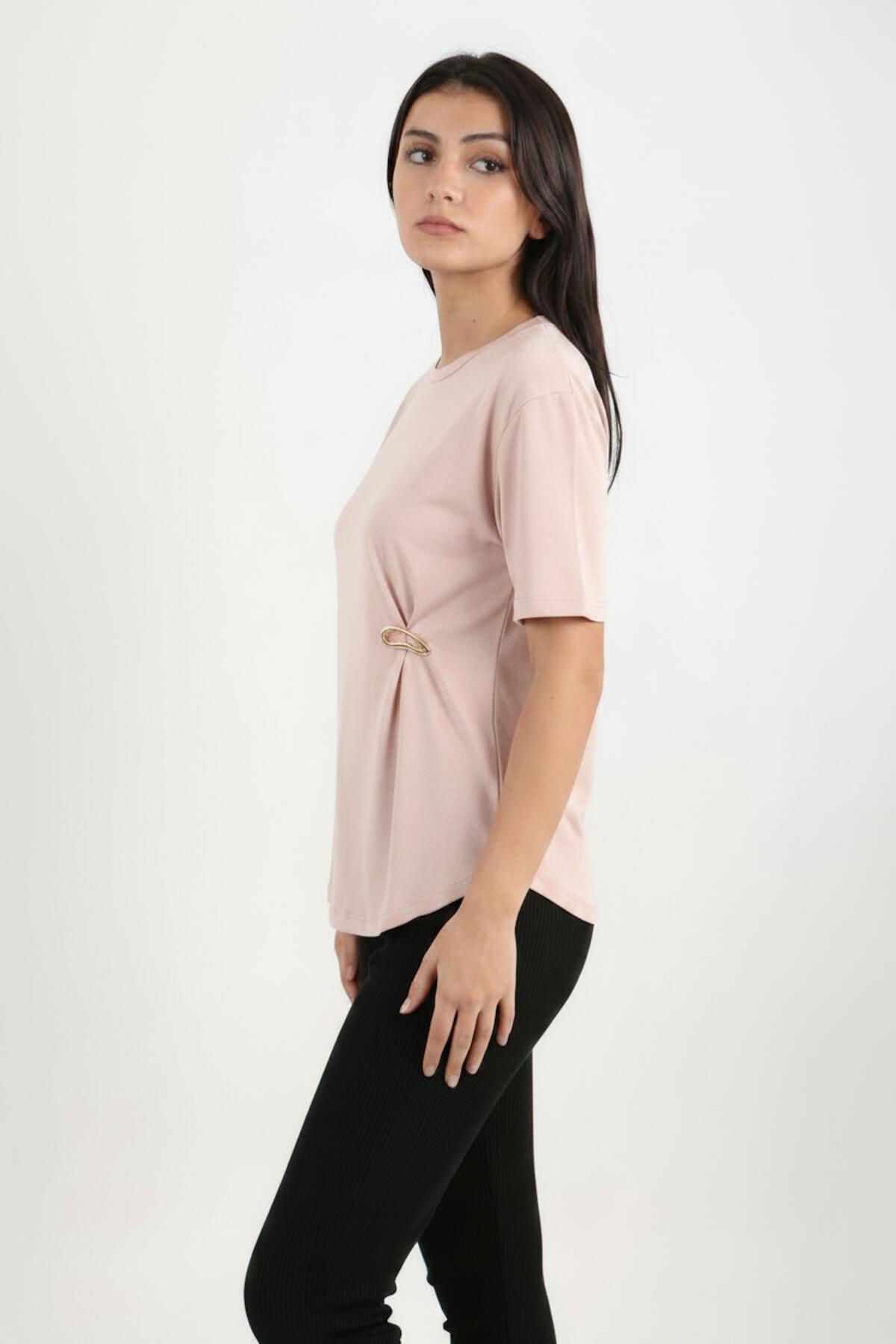 Blouse With Accessory Detail — Pink