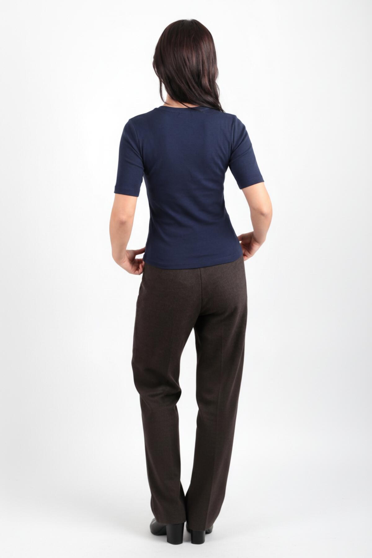 Bluse mit Accessoire-Detail — Navy