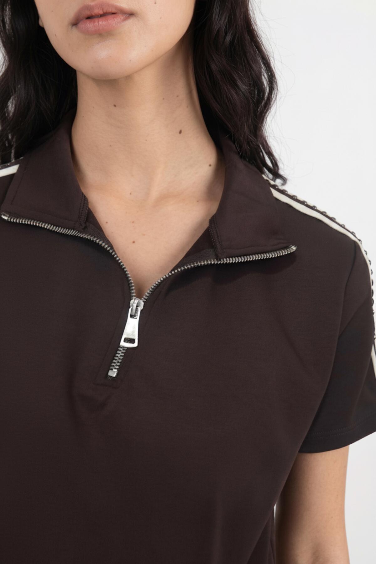 Half‑Zip Set With Side Stripe — Brown