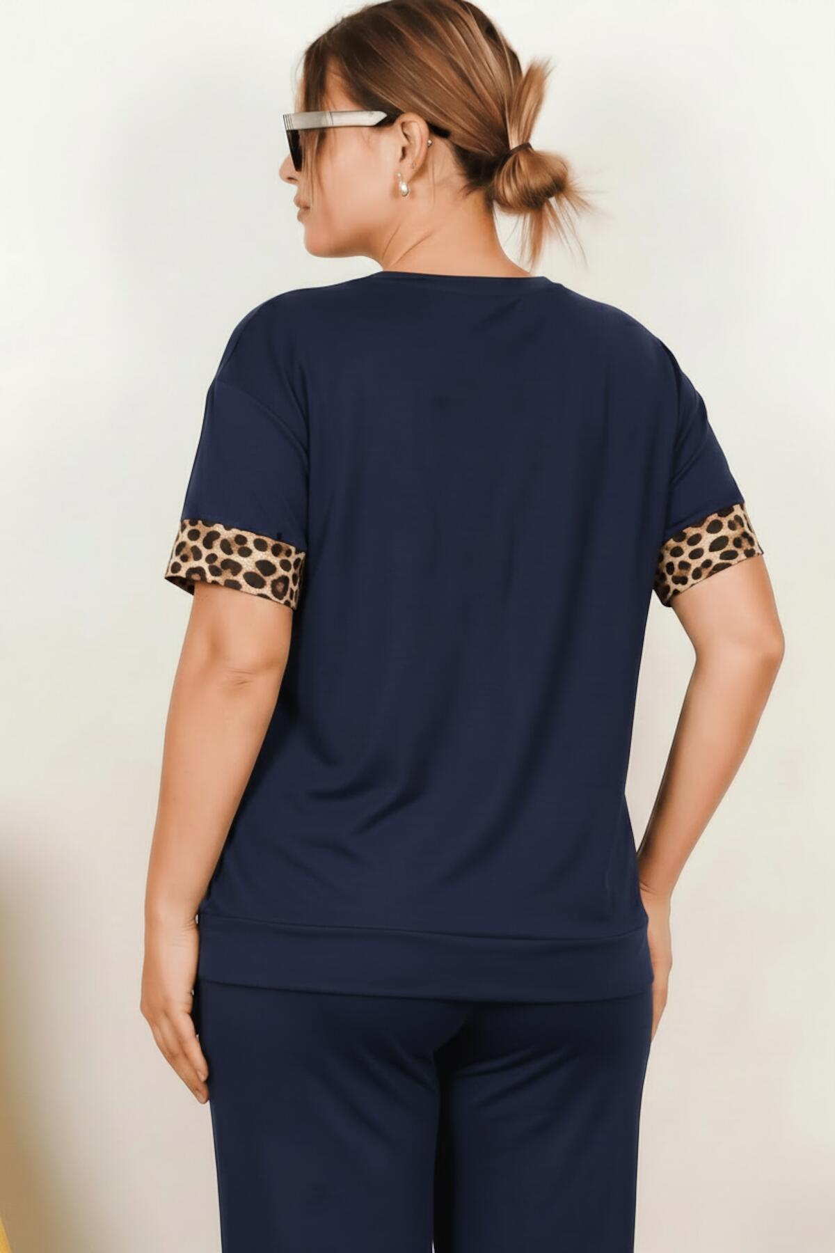 Plus‑Size Leopard‑Print Short‑Sleeve Set — Navy
