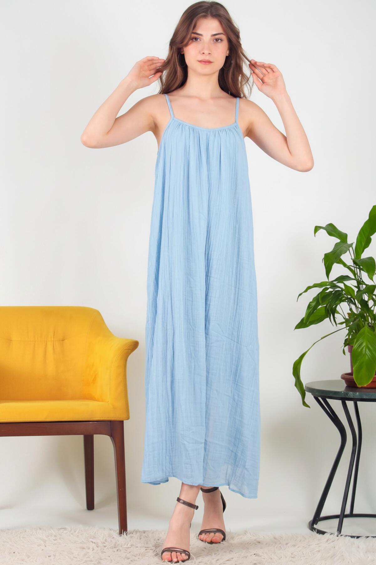 Italienisches Voile-Midikleid mit Schleifenträgern — Blau