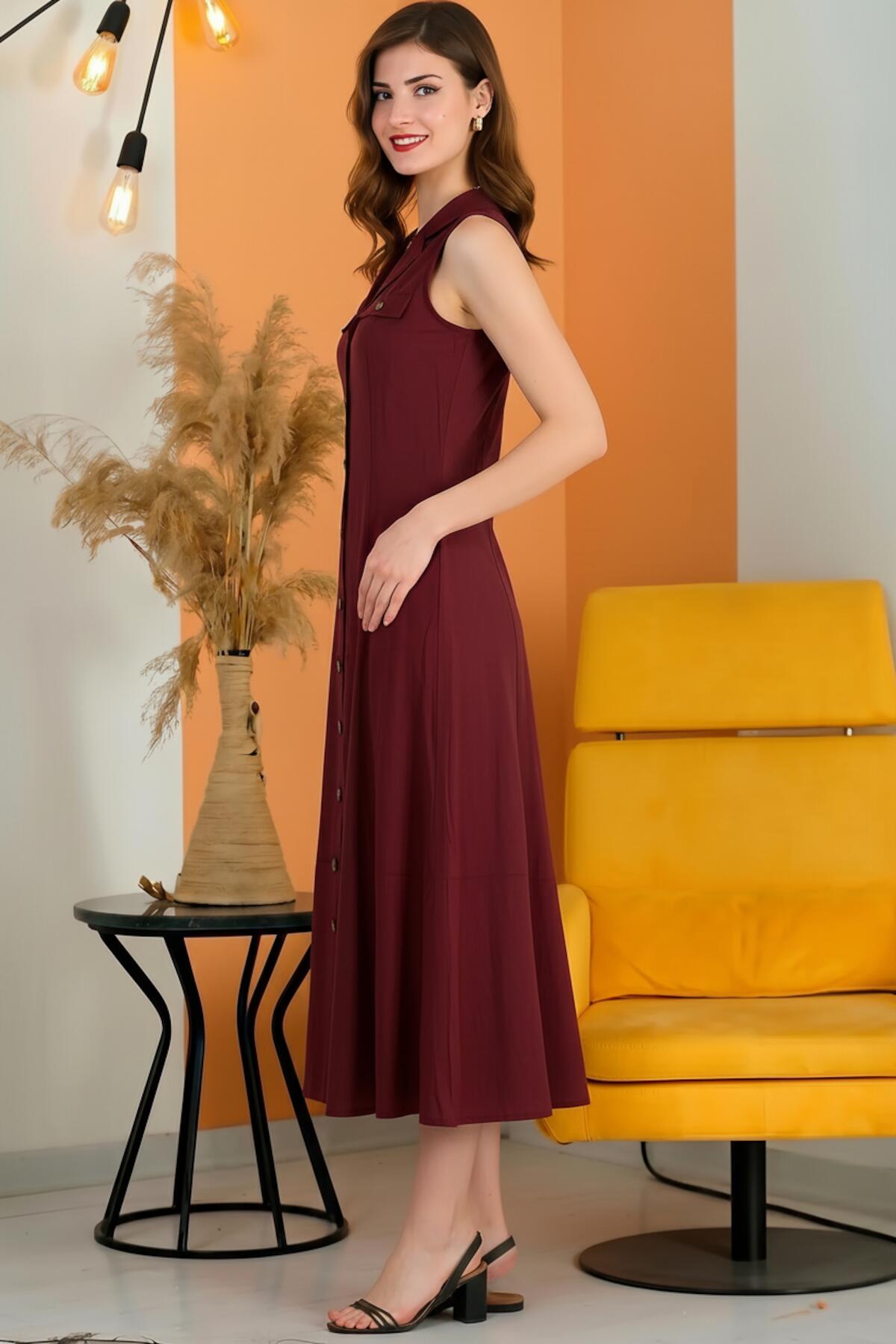 Knopf - Ärmelloses Kleid vorne — Burgund