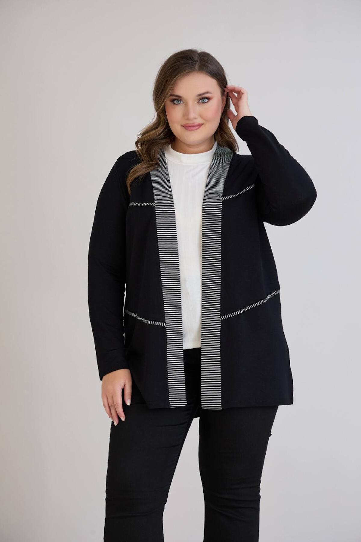 Plus - Size Stripe - Detail Cardigan — Black