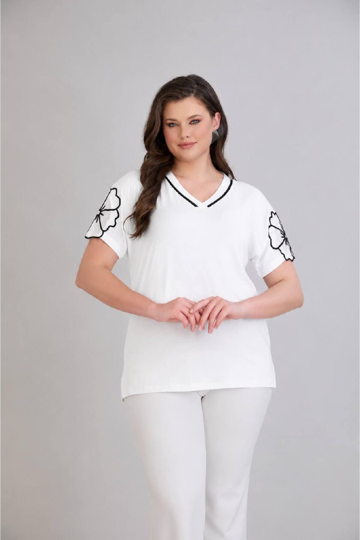 Große Größen V-Ausschnitt Jersey-Bluse mit bestickten Tüllärmeln, Creme