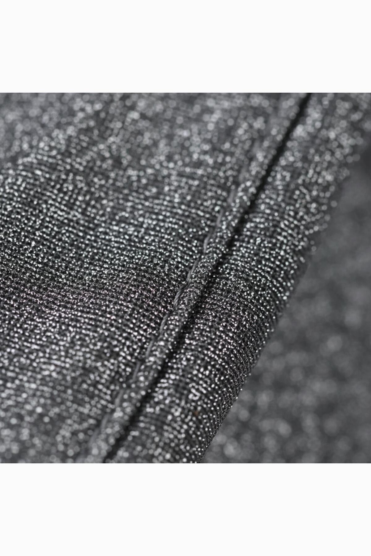 Abendkleid mit Taillendetail, halben Ärmeln und Plus-Size-Passform — Silber