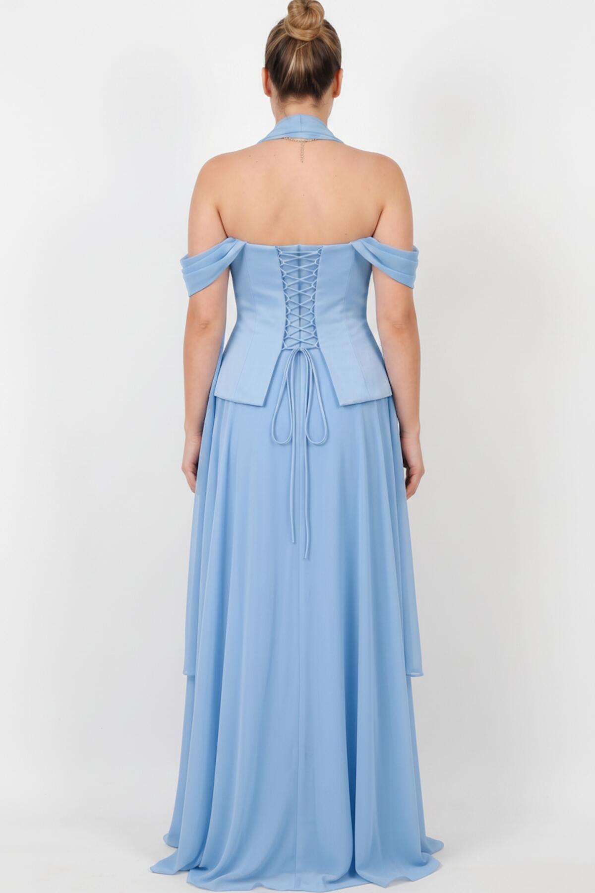 Abendkleid aus Crêpe in Großen Größen mit Tüllrock und Schal — Blau