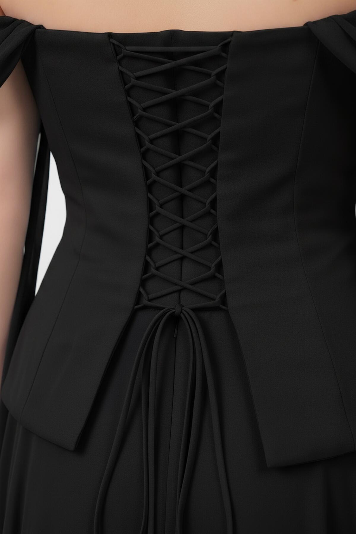Abendkleid In Großen Größen Aus Crêpe Mit Tüllrock Und Schal – Schwarz