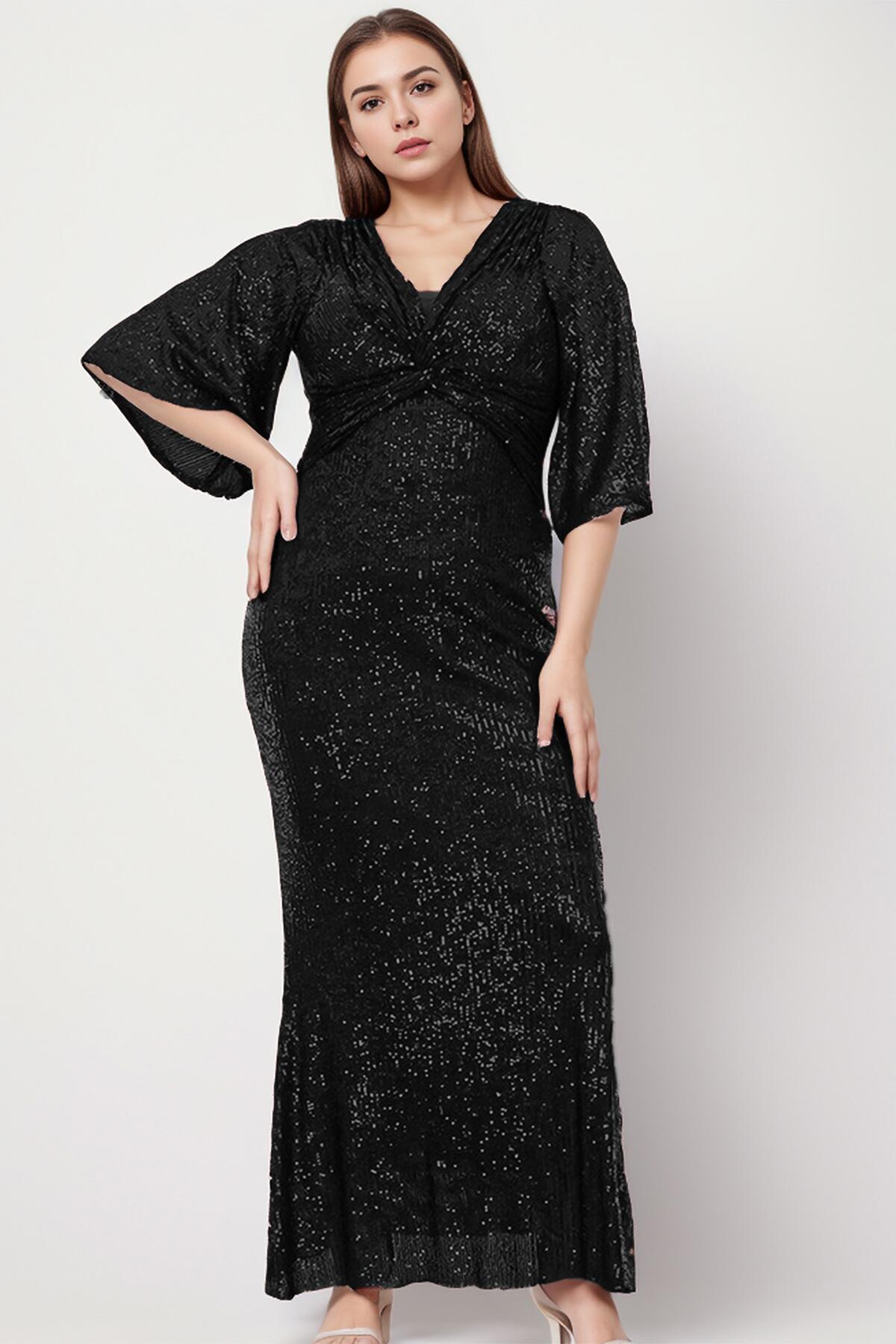 Plus - Size Sequined Evening Gown — Black