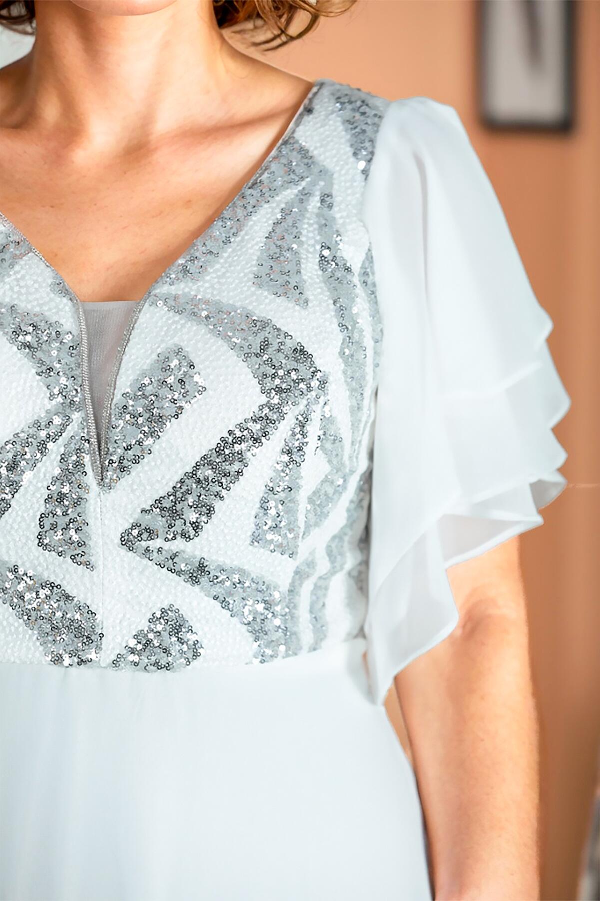 Plus - Size Sequin - Embellished Chiffon Evening Dress — Off - White