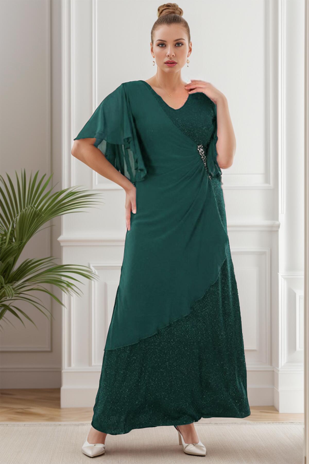Plus - Size Sparkle Evening Dress — Emerald