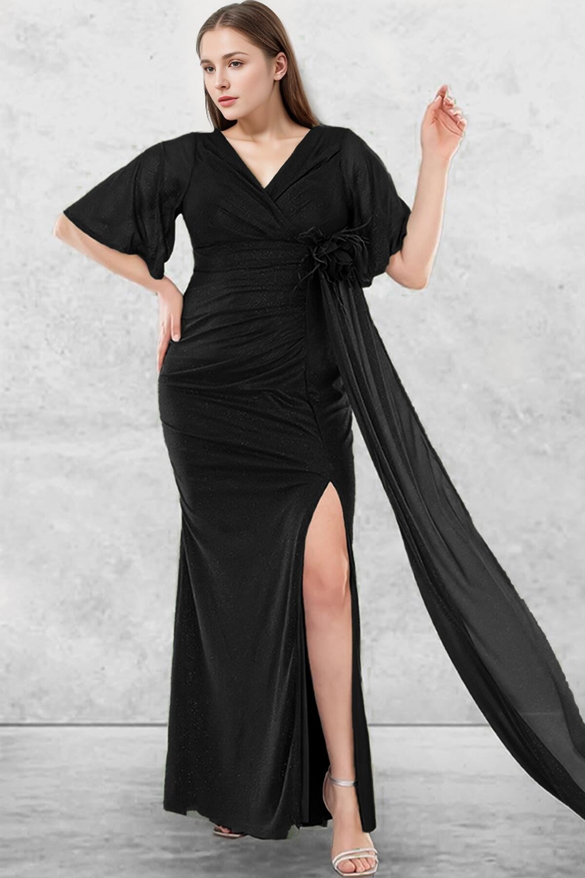 Plus - Size Sparkle Long Evening Dress — Black