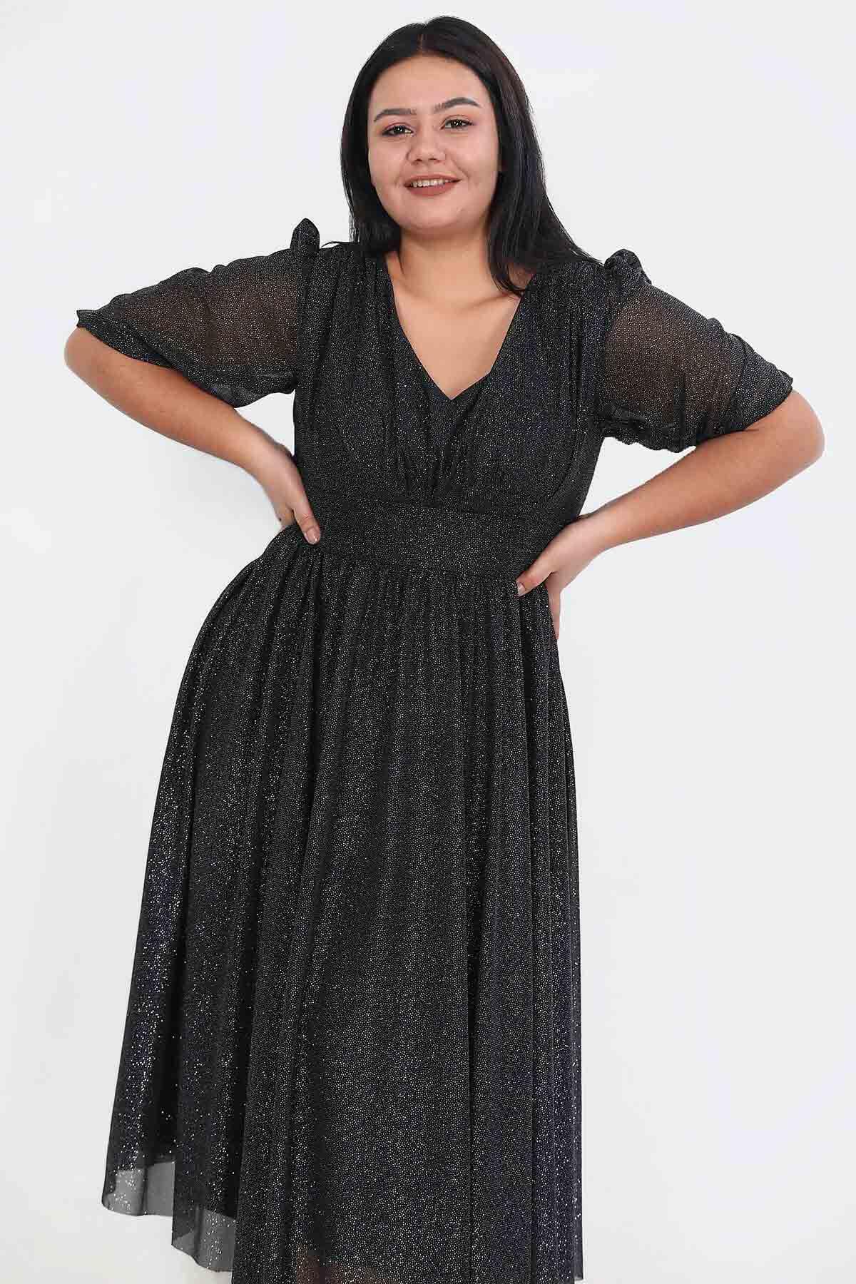Große Größen Abendkleid mit Falten an der Taille, Schwarz