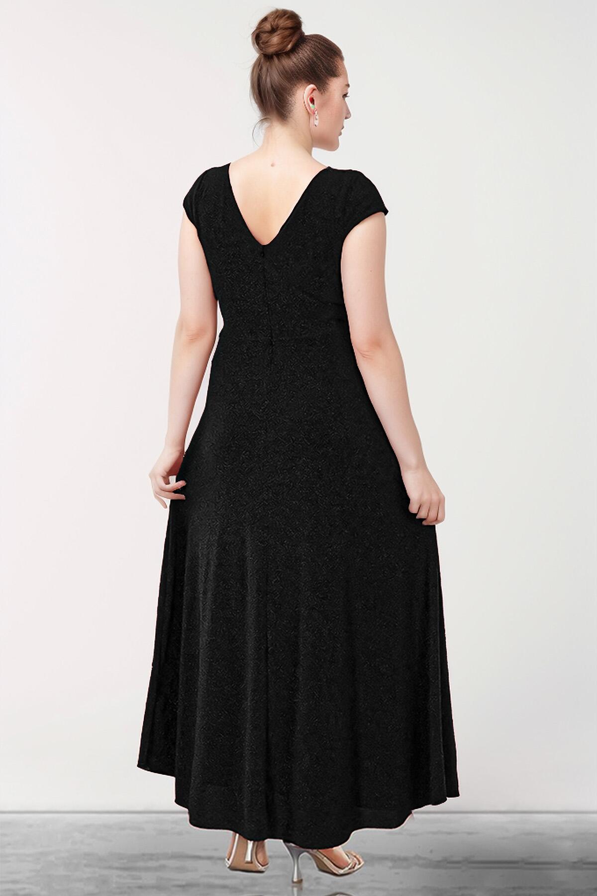 Plus - Size Long Glitter Evening Dress — Black