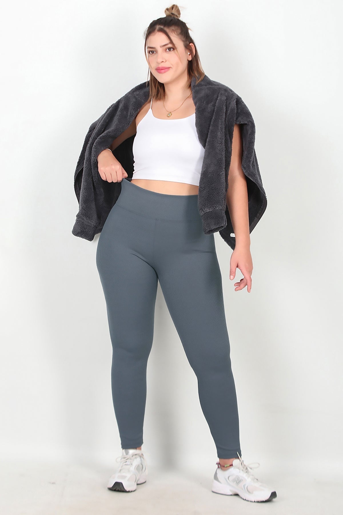 Plus - Size Ribbed Leggings — Charcoal