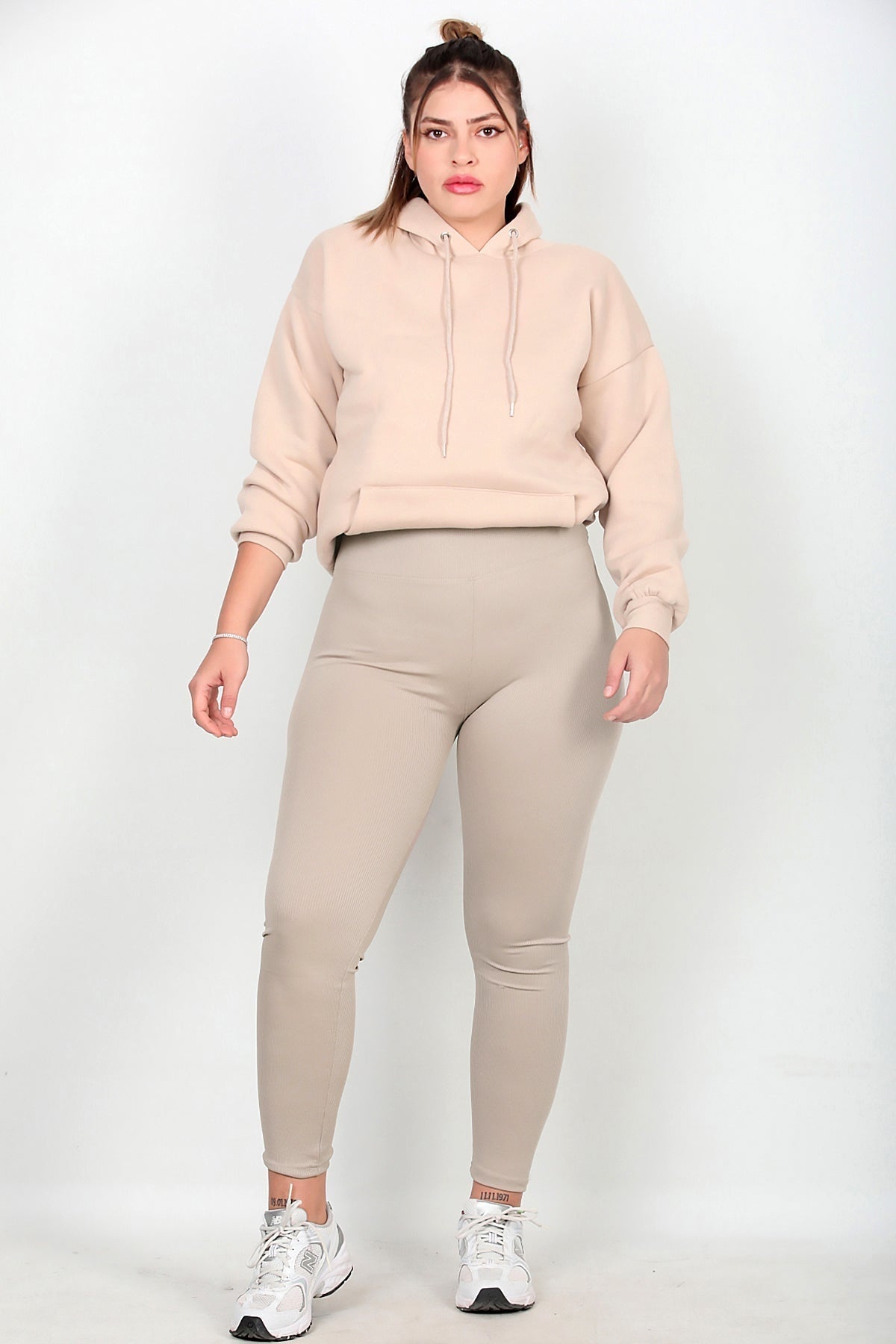 Plus - Size Ribbed Leggings — Stone
