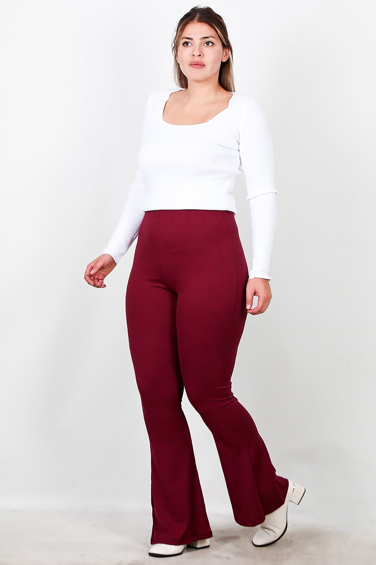 Grote Maten Geribbelde Flare Legging — Bourgondië