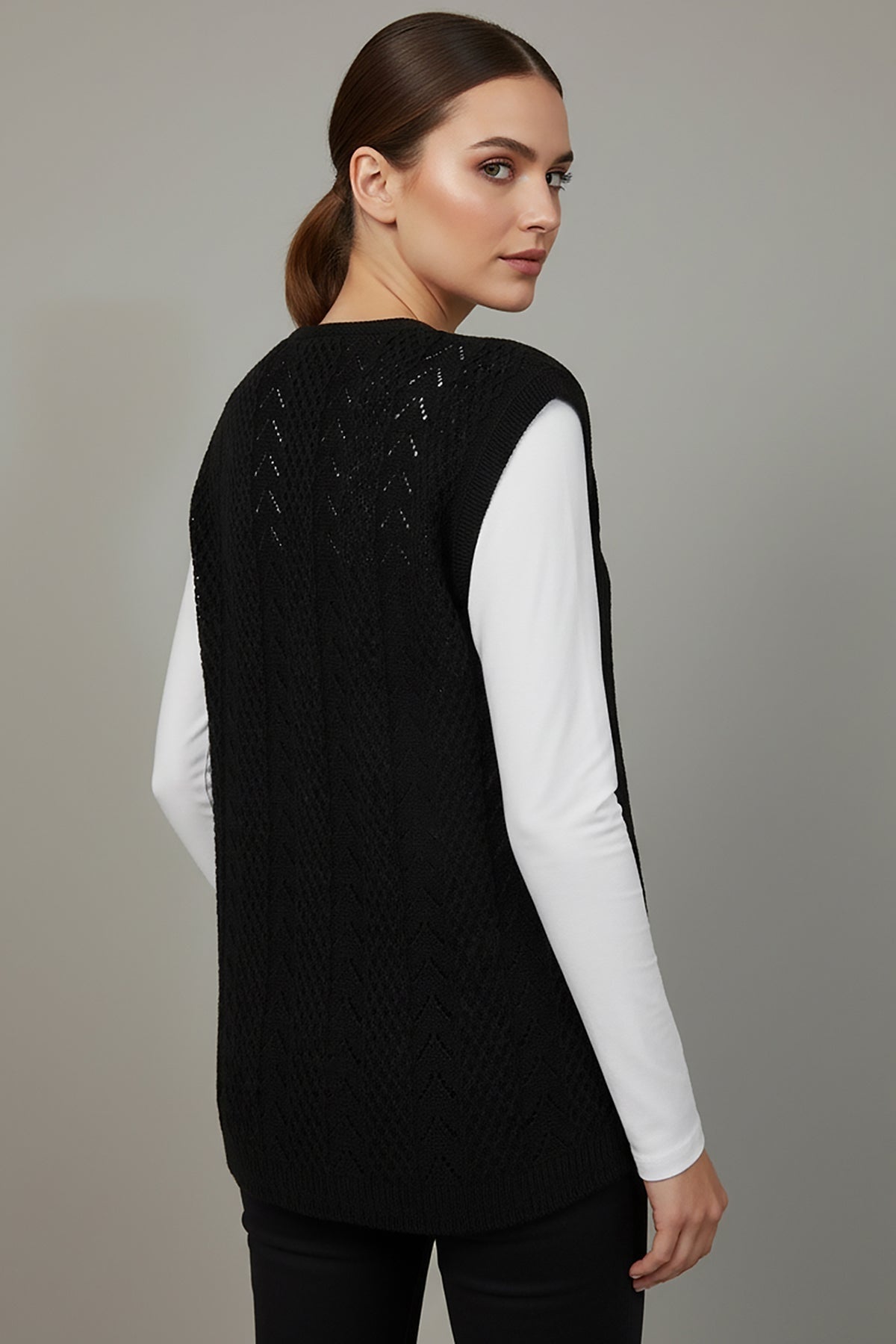 Groot Maat Gebreid Vest — Zwart