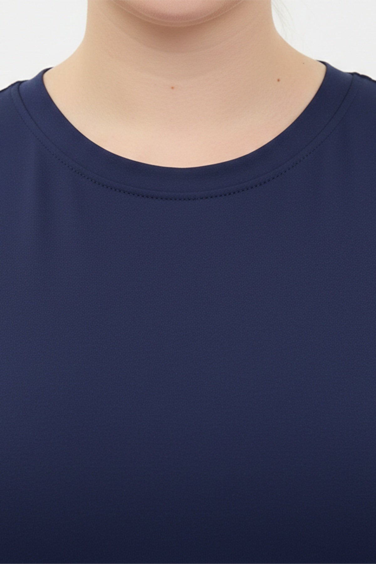 Navy Sleeveless Crew - Neck Body Top