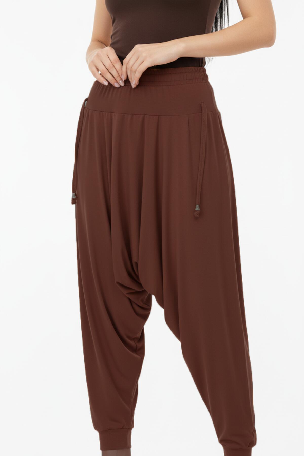 Plus - Size Sandy Trousers — Cognac