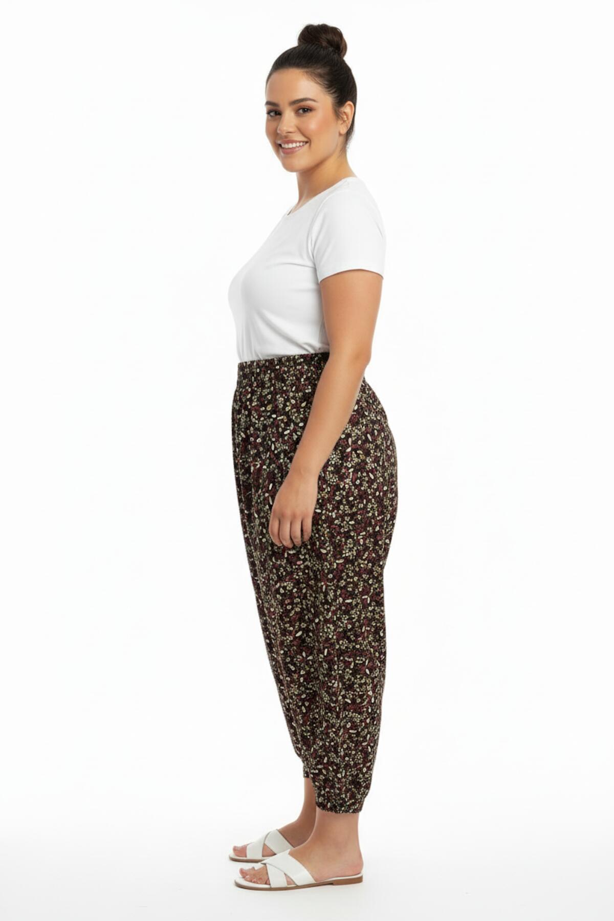 Plus - Size Patterned Woven Trousers — Multicolor