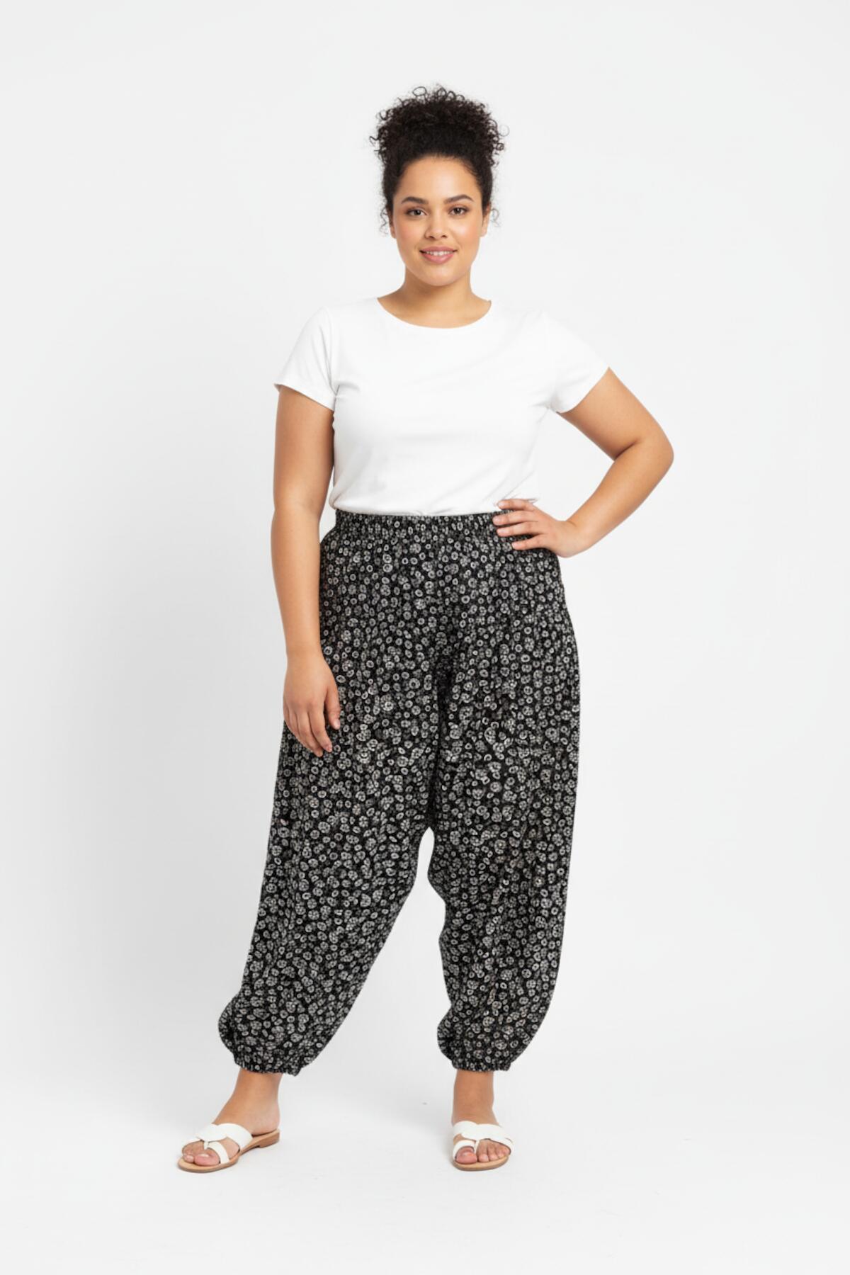 Plus - Size Multicolor Harem Trousers With Violet Print