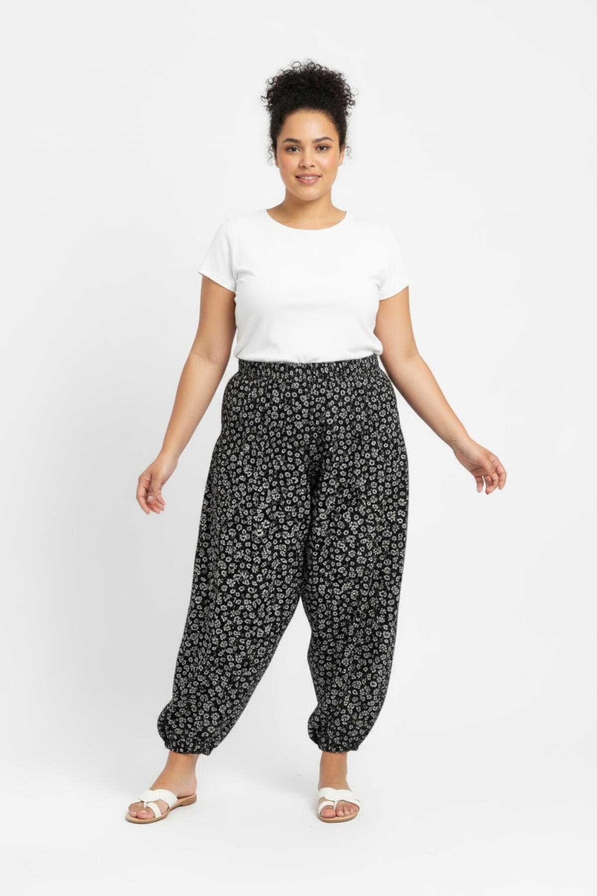 Plus - Size Multicolor Harem Trousers With Violet Print